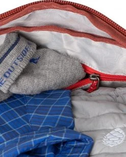 Stio Basin XT Duffel 55L 59 Stio Basin XT Duffel 55L -STIO Sales Basin XT Duffel 55l Russet Brown Detail Interior Zippered Pocket c473197c 99c4 425a 91c4 91cb0f0df6da