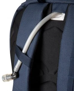 Stio Basin XT Pack 25L -STIO Sales Basin XT Pack 25L Mountain Shawdow Detail Water Hose Vent df0b6512 c4c5 442c 9e9f 1ae39703b140