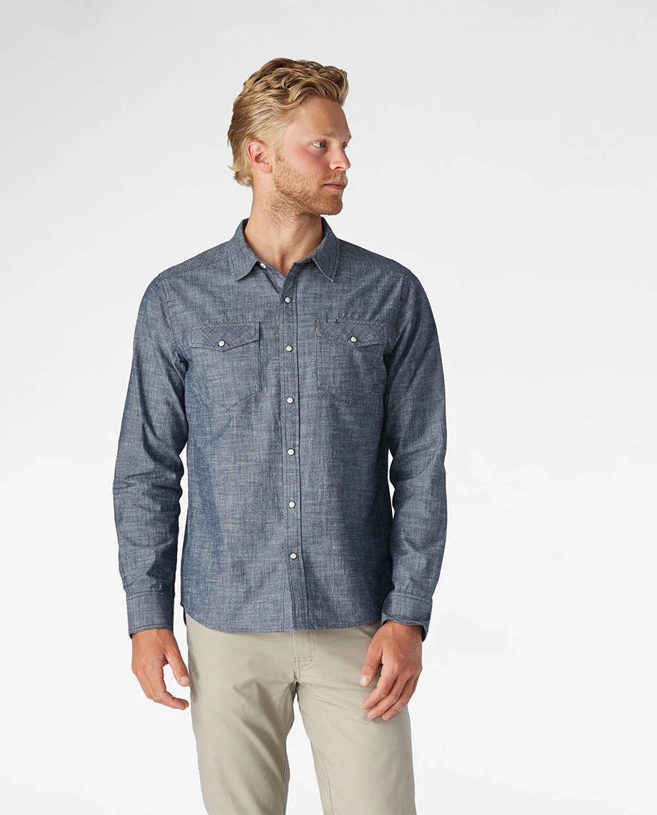 Stio Men's Ashton Chambray Shirt 4 Stio Men's Ashton Chambray Shirt - Image 2