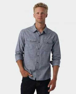 Stio Men's Ashton Chambray Shirt 35 Stio Men's Ashton Chambray Shirt -STIO Sales M Ashton Chambray Shirt Medium Chambray 1 baf5caaf 9850 4b2b 9d43 529fe723f471