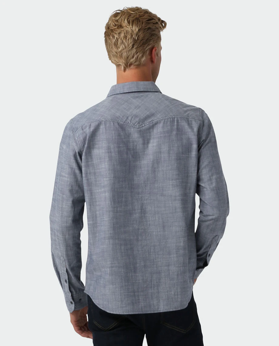 Stio Men's Ashton Chambray Shirt 16 Stio Men's Ashton Chambray Shirt - Image 14