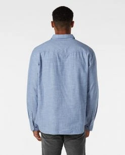 Stio Men's Ashton Chambray Shirt - Past Season 35 Stio Men's Ashton Chambray Shirt - Past Season -STIO Sales M Ashton Light Chambray 2 4121e841 4adc 4dc8 809c b57b1e54f3a6