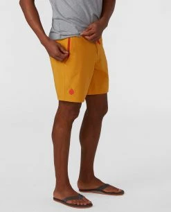 Stio Men's CFS Board Short - 16" -STIO Sales M CFS Board Short Amber Resin 16 2