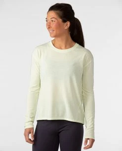 Stio Women's Divide Shift Shirt LS -STIO Sales W Divide Shift Shirt LS Honey Dew 1