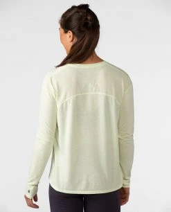 Stio Women's Divide Shift Shirt LS -STIO Sales W Divide Shift Shirt LS Honey Dew 2