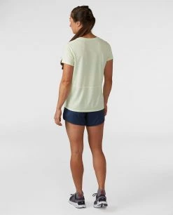 Stio Women's Divide Shift Shirt SS -STIO Sales W Divide Shift Shirt SS Honey Dew 4