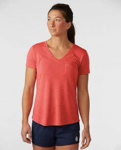 Stio Women's Divide V-Neck SS -STIO Sales W Divide Vneck SS Pressed Petal 1