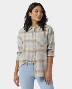 Stio Women's Dovetail Lightweight Flannel Shirt -STIO Sales W Dovetail Lightweight Flannel Shirt Bone White Plaid 3