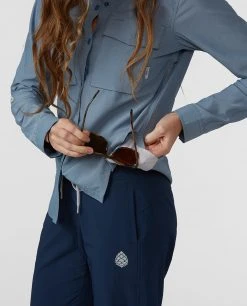 Stio Women's Eddy Guide Shirt LS -STIO Sales W Eddy Guide Shirt River Shimmer 4