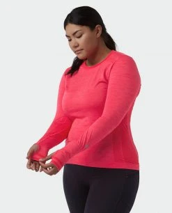 Stio Women's Basis® Seamless Tech Crew -STIO Sales W Full Range Tech Crew Pink Elation Alt 2