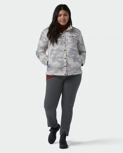 Stio Women's Skycrest Insulated Snap Shirt -STIO Sales W Skycrest Snap Shirt Powder Fox Camo Alt 4